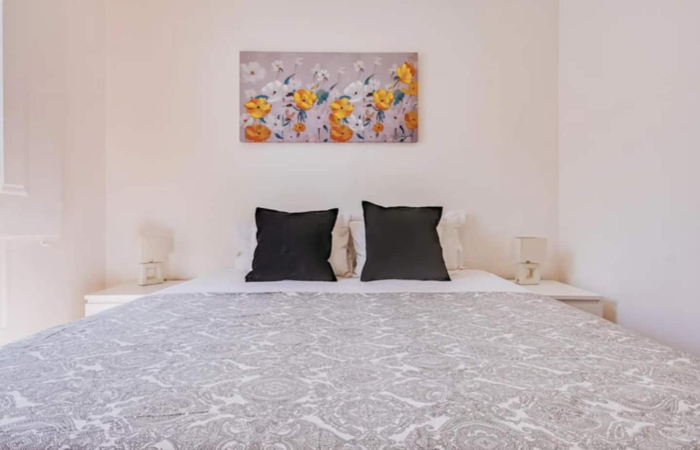 3 Bedroom Apartment In Baixa With River View Lisboa Extérieur photo