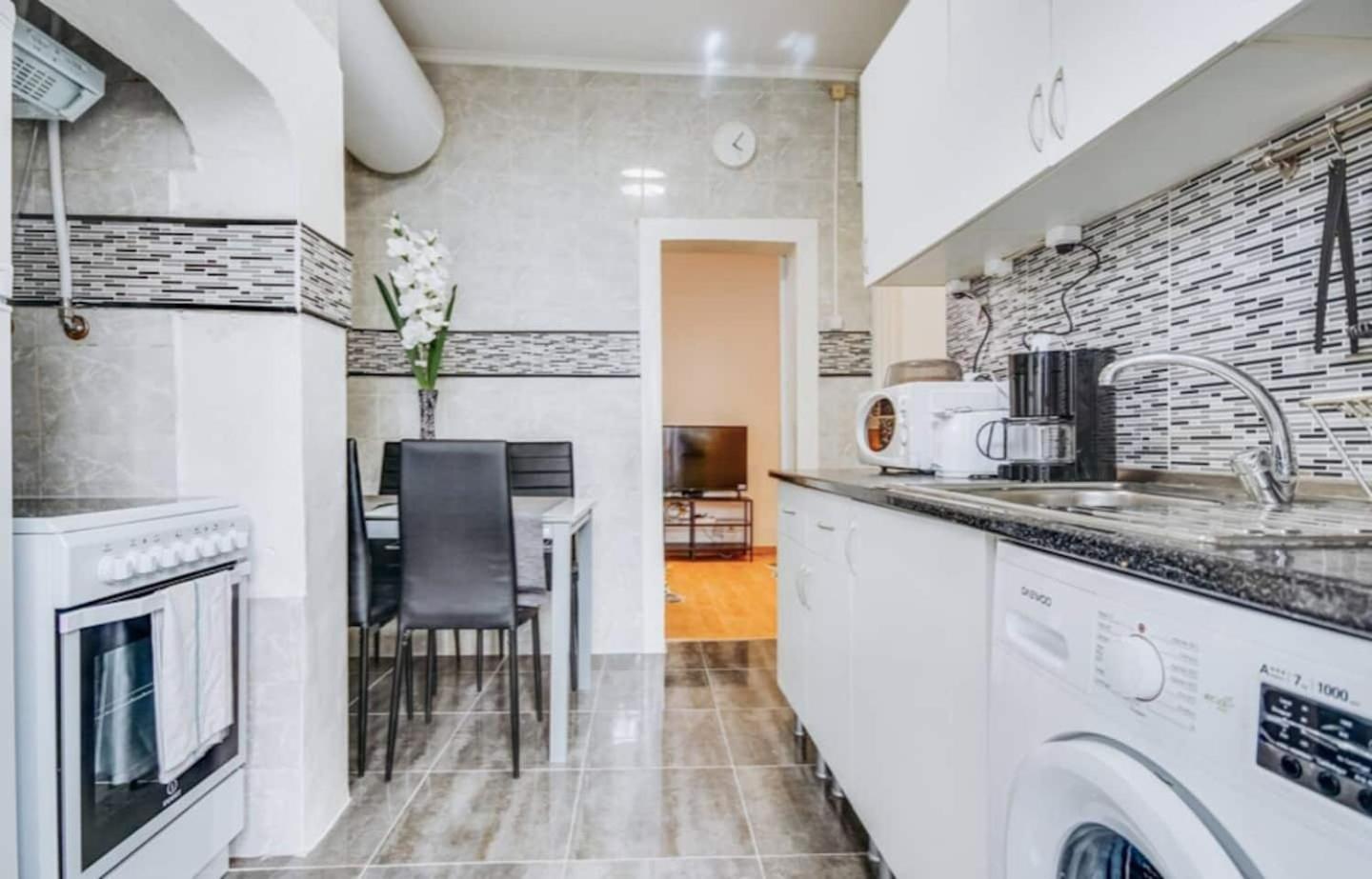 3 Bedroom Apartment In Baixa With River View Lisboa Extérieur photo